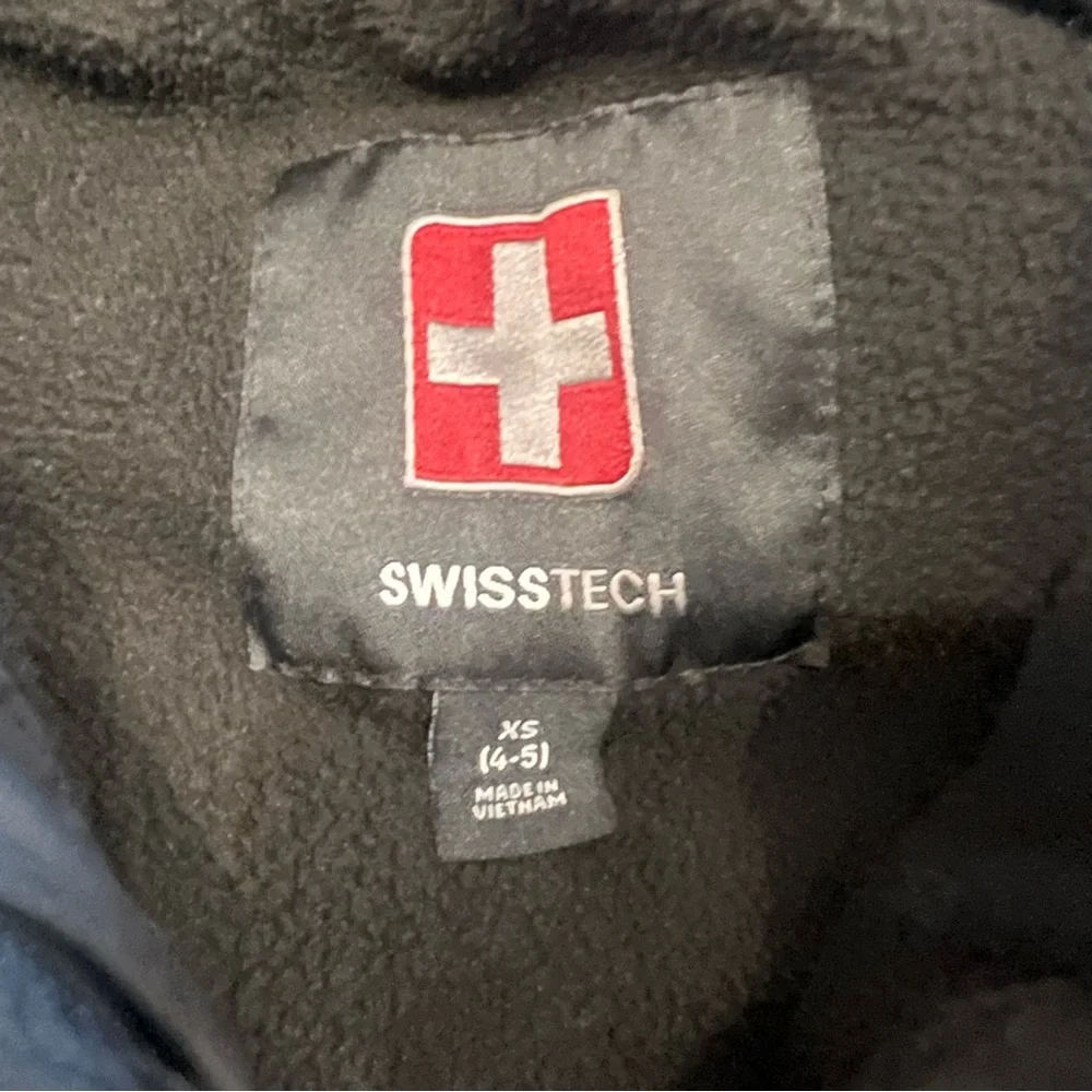 Swiss Tech Black Puffer Coat - Size XS